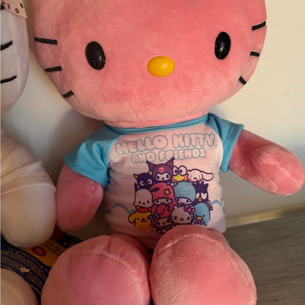 Hello Kitty bundle - Picture 4 of 4